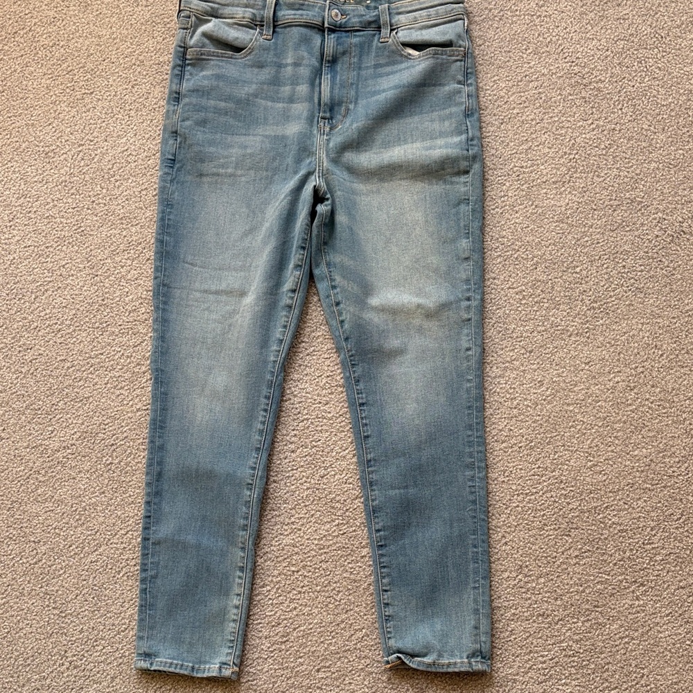 American Eagle Outfitters Light Blue Straight Leg Jeans